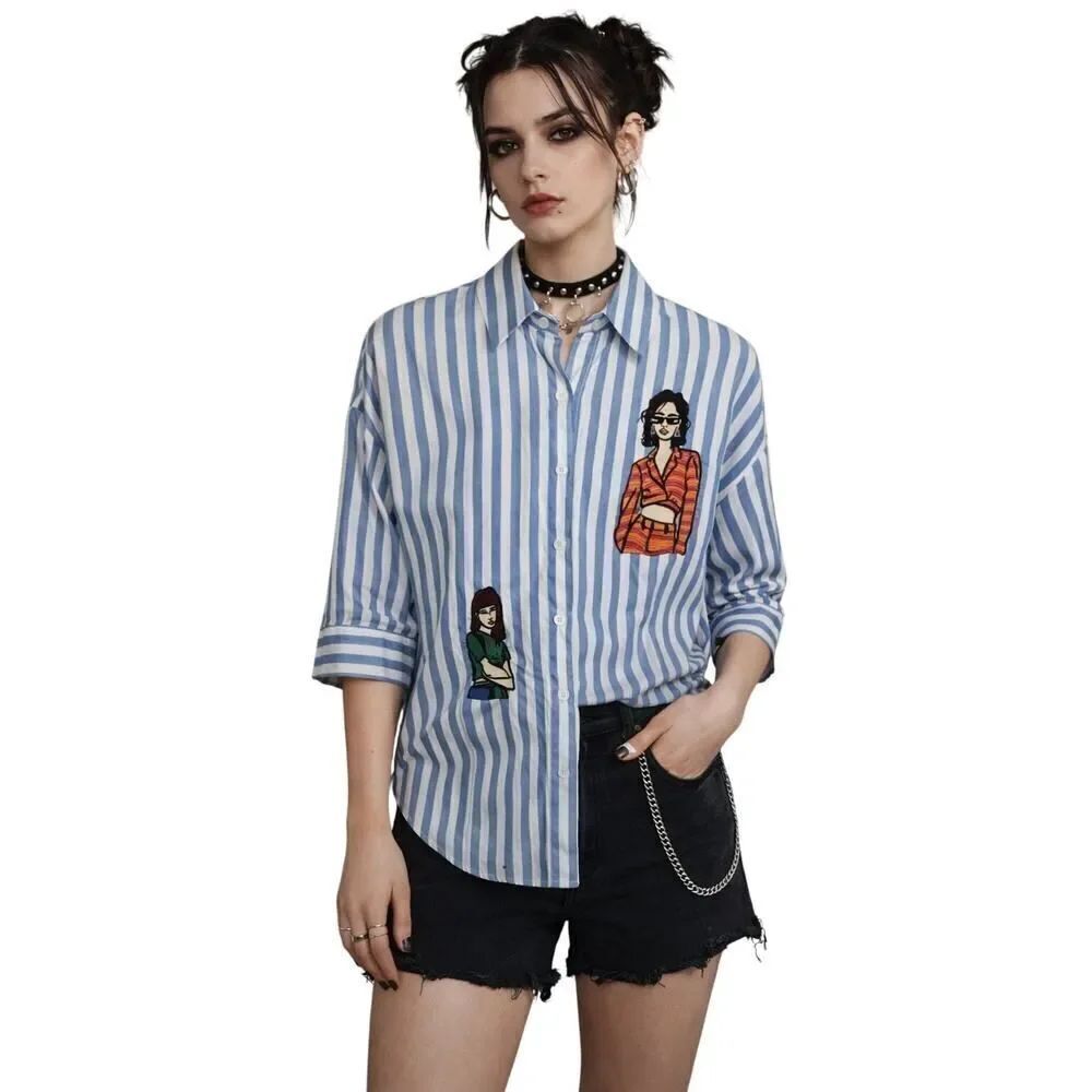 PASTEL Women's Striped Graphic Detail Button Down Shirt Blue/White Size Small
